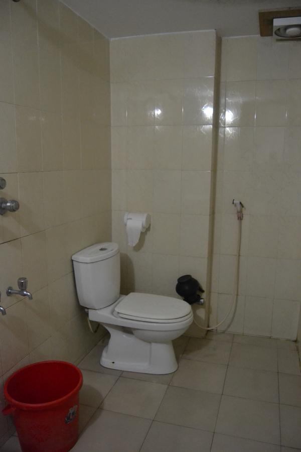 Hotel Marine Plaza Koks Badźar Zewnętrze zdjęcie