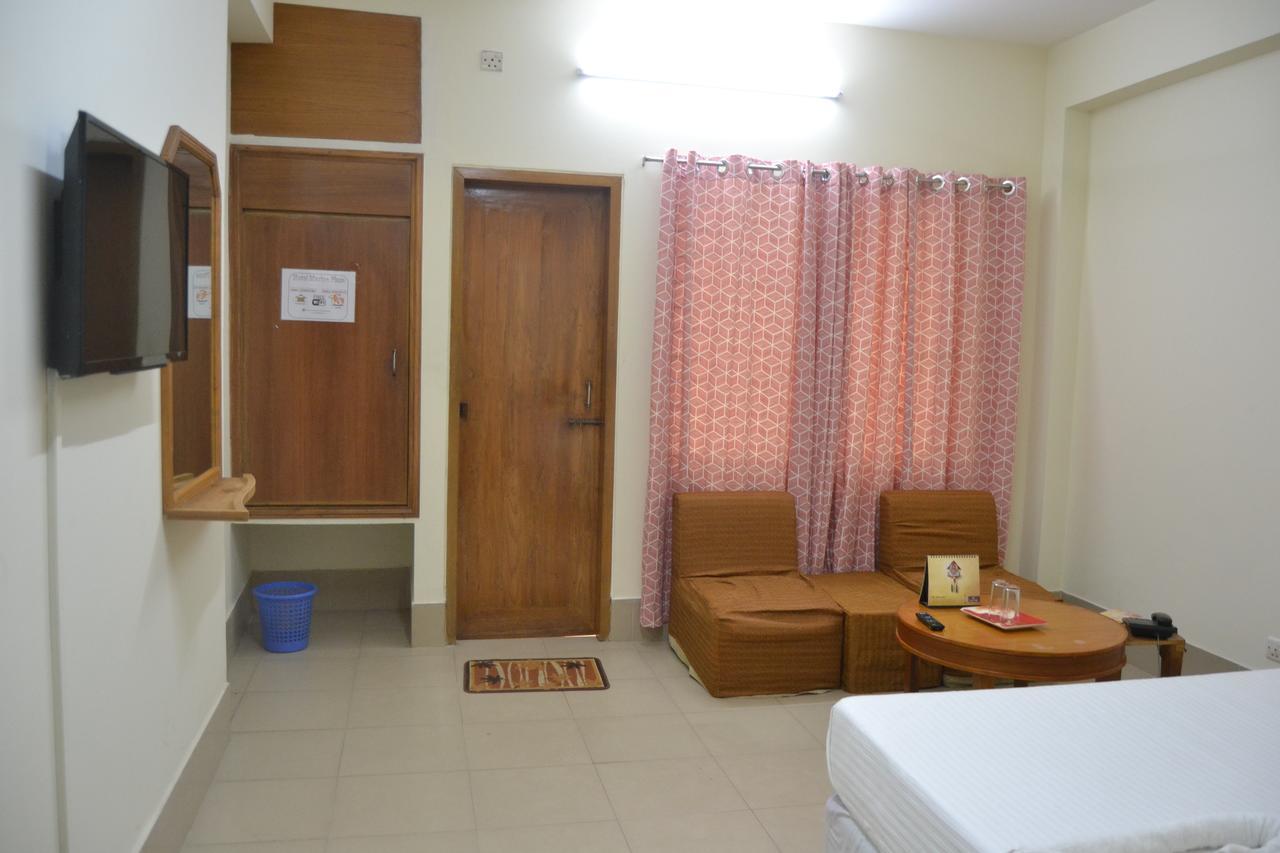 Hotel Marine Plaza Koks Badźar Zewnętrze zdjęcie