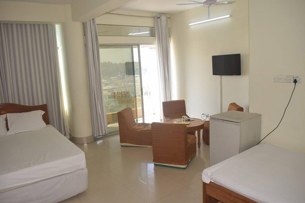 Hotel Marine Plaza Koks Badźar Zewnętrze zdjęcie